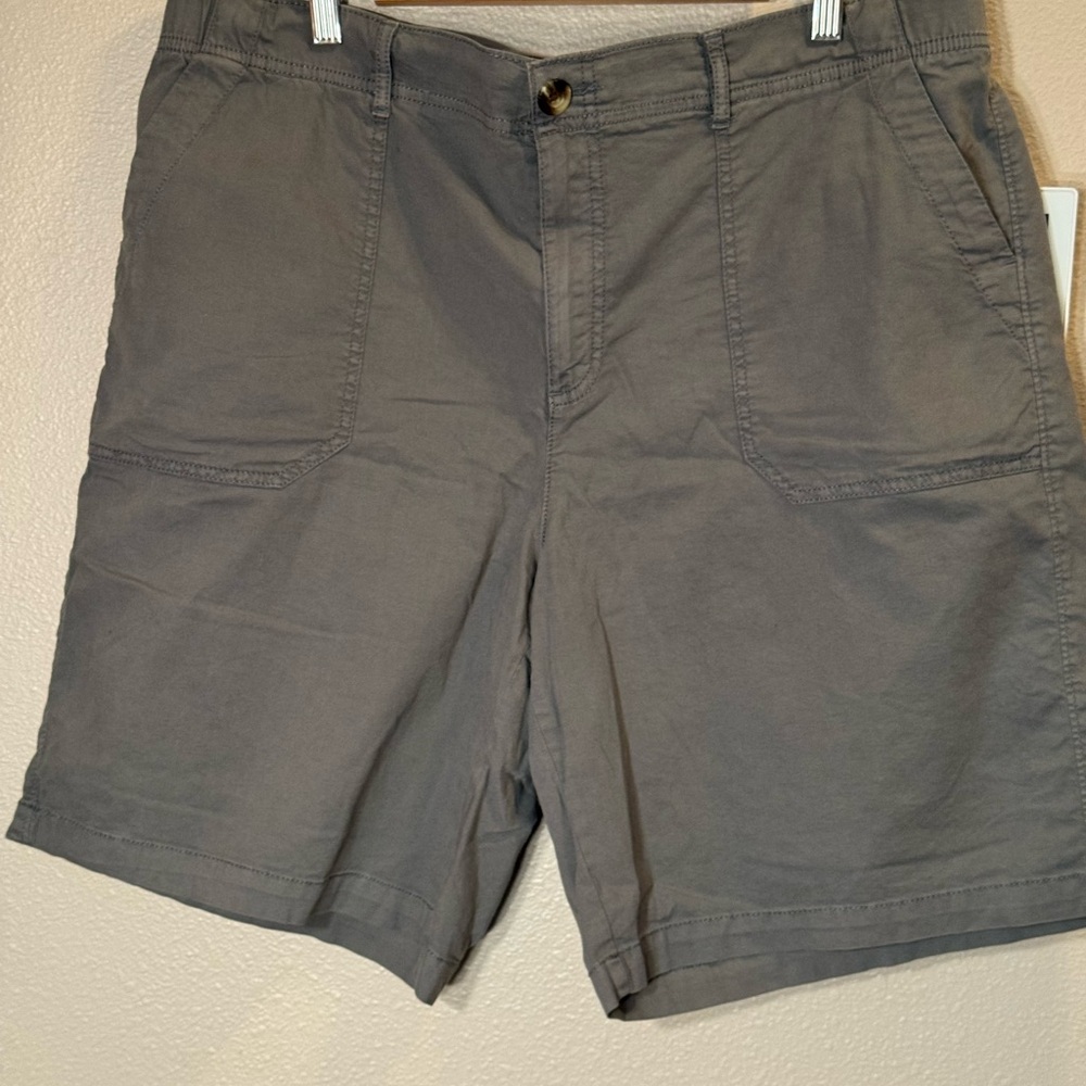 ☀️☀️☀️Sonoma Women’s Gray Casual Shorts
